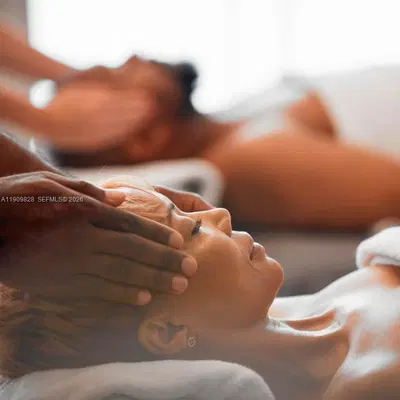 Turnkey Spa in a High Traffic Retail Location