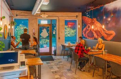 Profitable Miami Restaurant with Innovative Cuisine