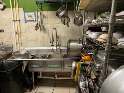 Profitable Jamaican Restaurant with Turnkey Operations