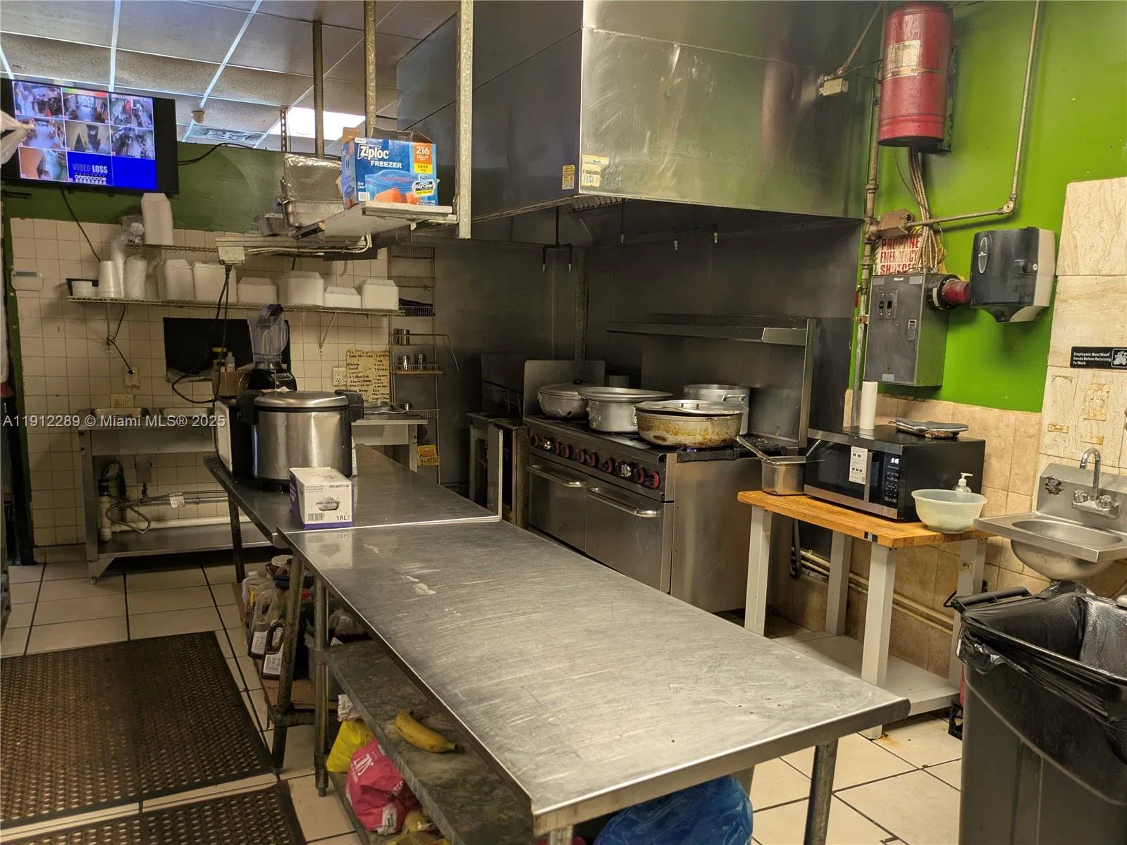 Profitable Jamaican Restaurant with Turnkey Operations
