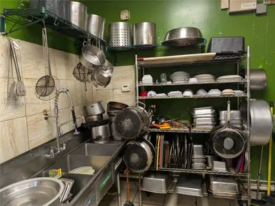 Profitable Jamaican Restaurant with Turnkey Operations