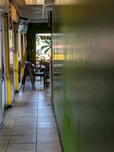 Profitable Jamaican Restaurant with Turnkey Operations