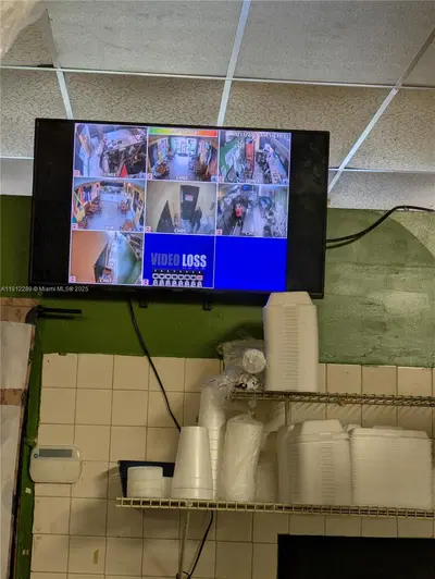 Profitable Jamaican Restaurant with Turnkey Operations