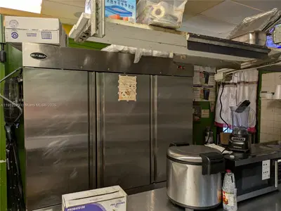 Profitable Jamaican Restaurant with Turnkey Operations