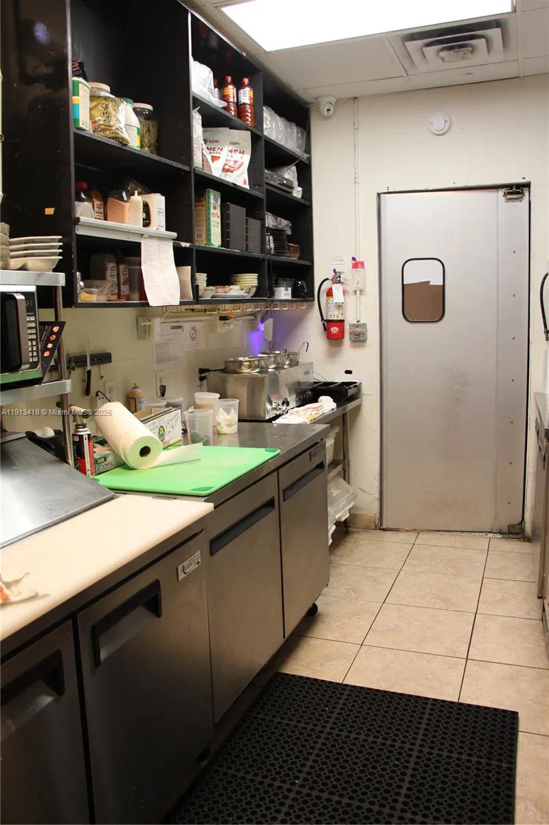 Established Sushi Restaurant with Turnkey Operations