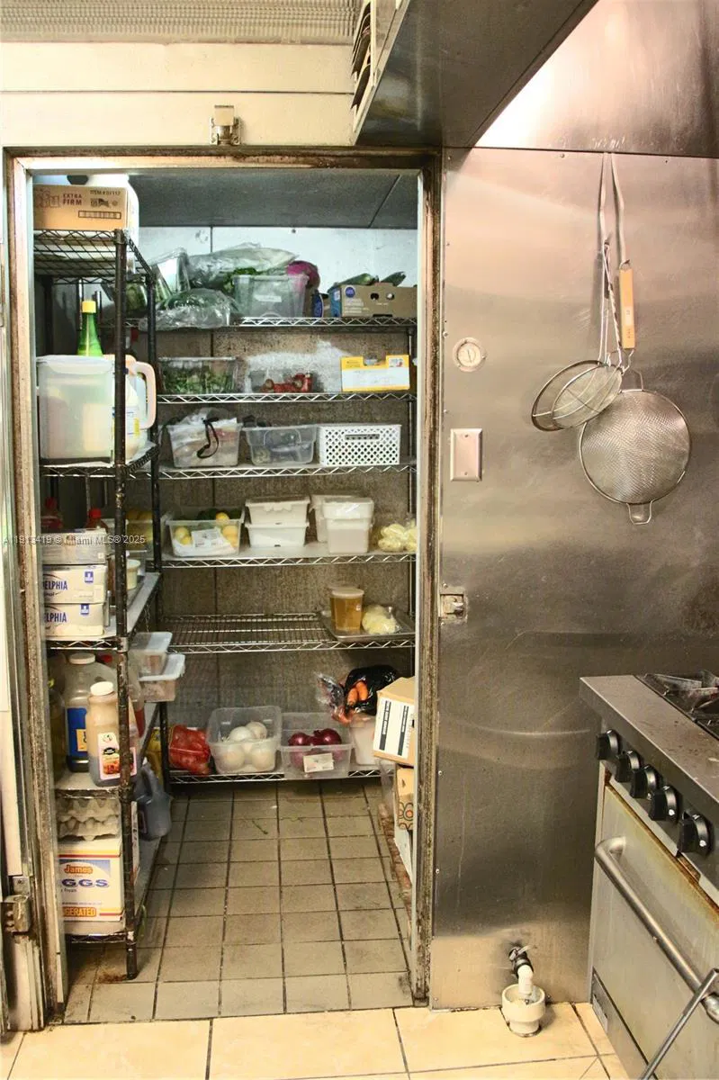 Established Sushi Restaurant with Turnkey Operations