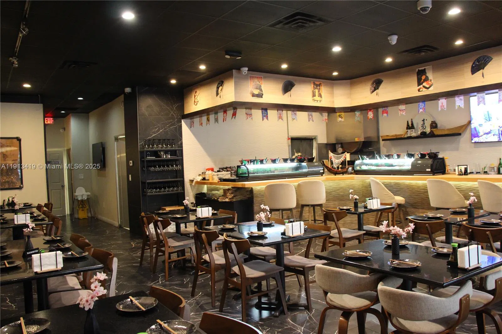 Established Sushi Restaurant with Turnkey Operations