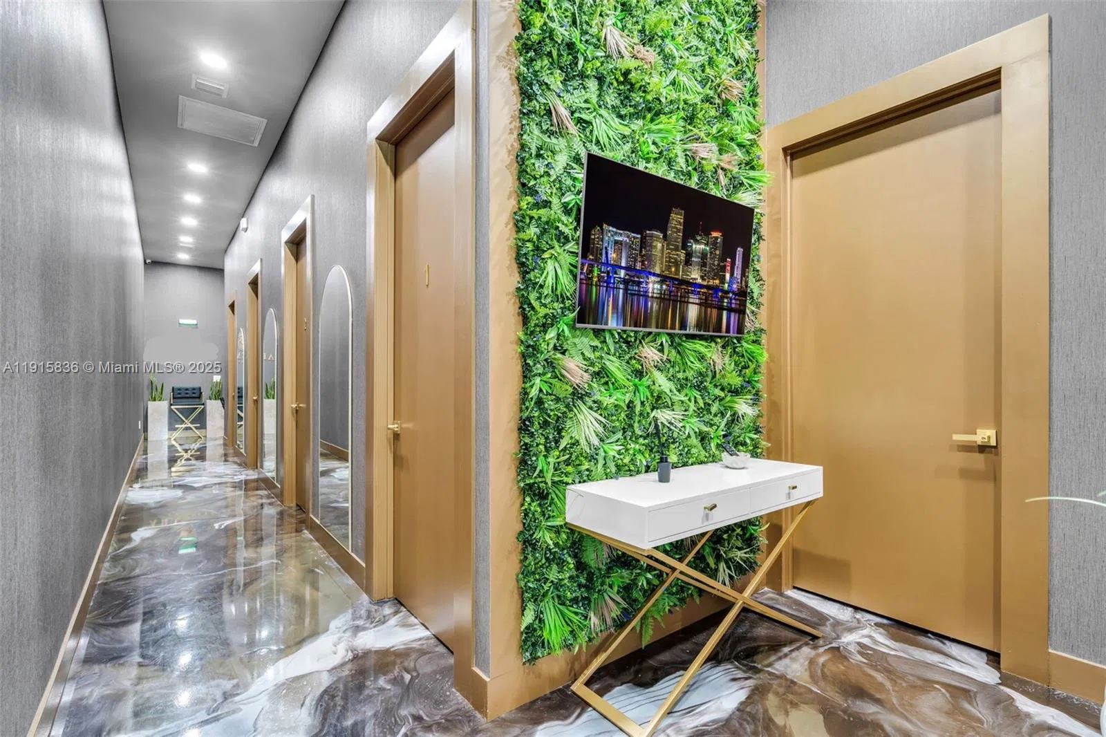 Thriving Luxury Medical Spa with Loyal Clientele