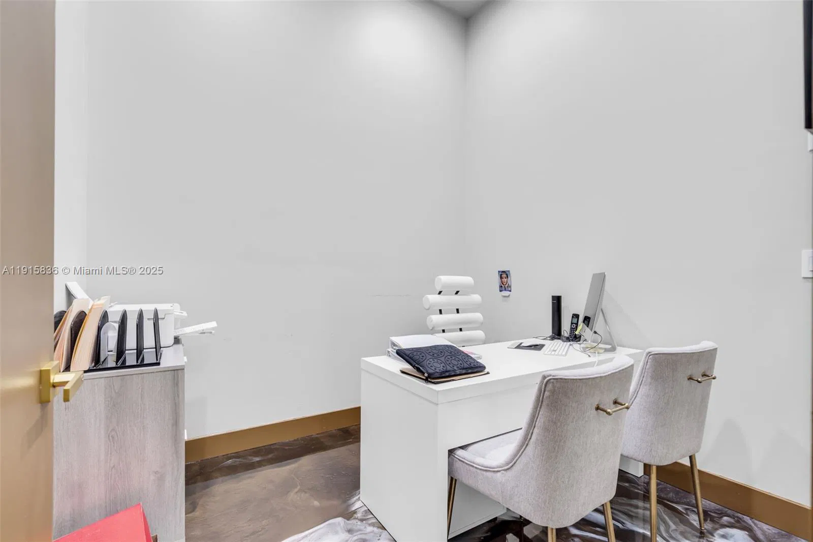 Thriving Luxury Medical Spa with Loyal Clientele