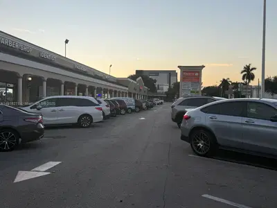 Profitable Coin Laundry Business with High Foot Traffic