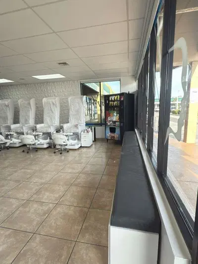 Complete Beauty Salon Equipment and Inventory Package