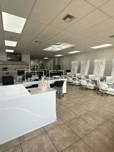 Complete Beauty Salon Equipment and Inventory Package