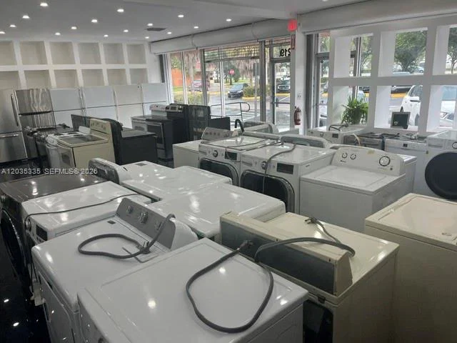 Established Appliance Sales and Repair with Loyal Customer Base