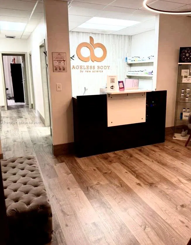 Thriving Medical and Wellness Clinic with Strong Insurance Contracts