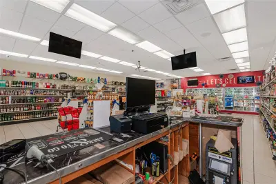 Turnkey Liquor Store Assets in Prime Corner Location