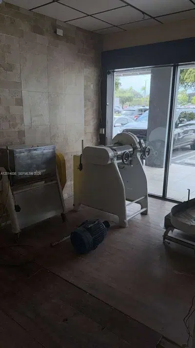 Complete Restaurant Equipment Package with Pasta Production Machinery
