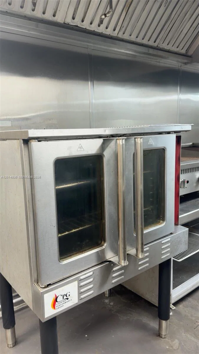 Complete Restaurant Equipment Package with Pasta Production Machinery