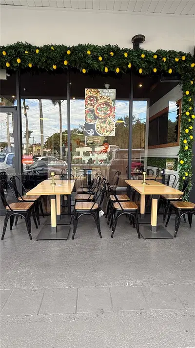 Turnkey Italian Pizzeria with High End Equipment