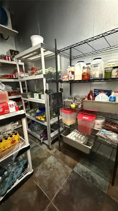 Turnkey Italian Pizzeria with High End Equipment