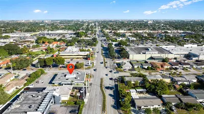 Turnkey Beauty Salon and Barbershop with Versatile Layout