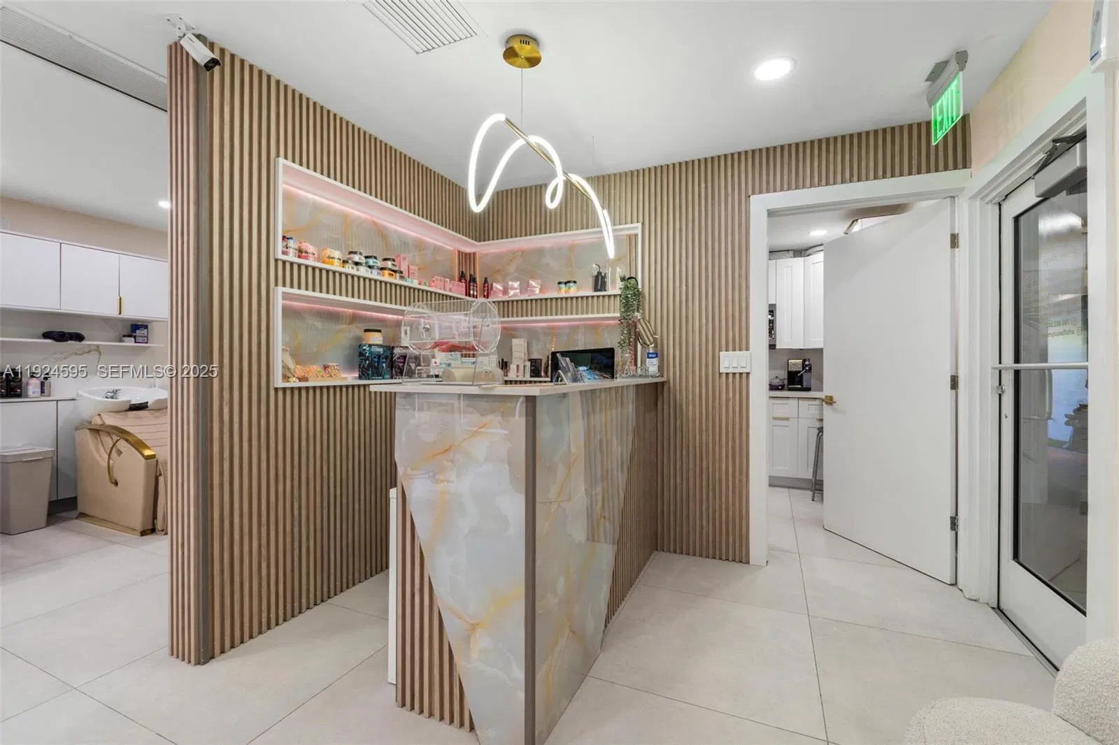 Turnkey Beauty Salon and Barbershop with Versatile Layout