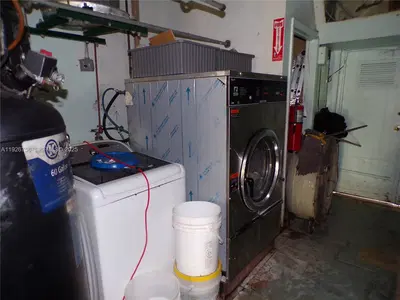 Established Dry Cleaning Service with Turnkey Operations