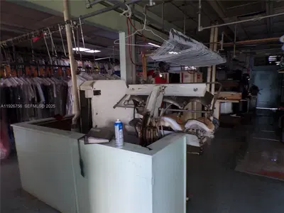 Established Dry Cleaning Service with Turnkey Operations