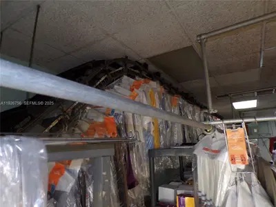 Established Dry Cleaning Service with Turnkey Operations