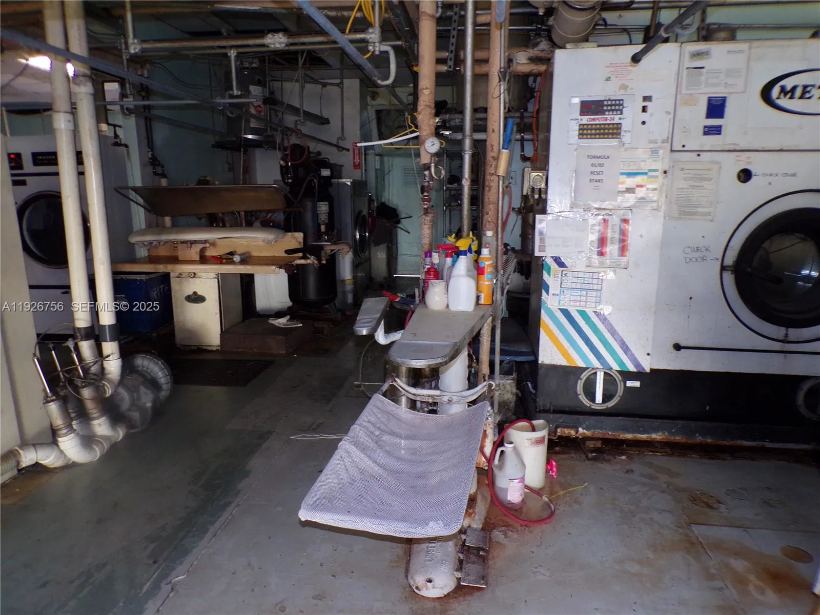 Established Dry Cleaning Service with Turnkey Operations