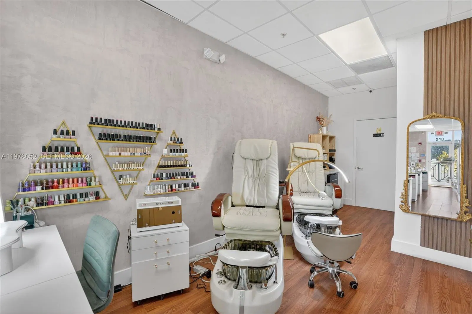 Turnkey Beauty Studio with Individual Suites for Rental Income