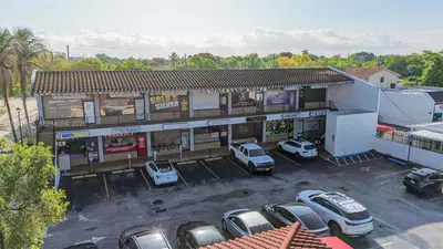 Thriving Nail Salon and Spa with Loyal Clientele