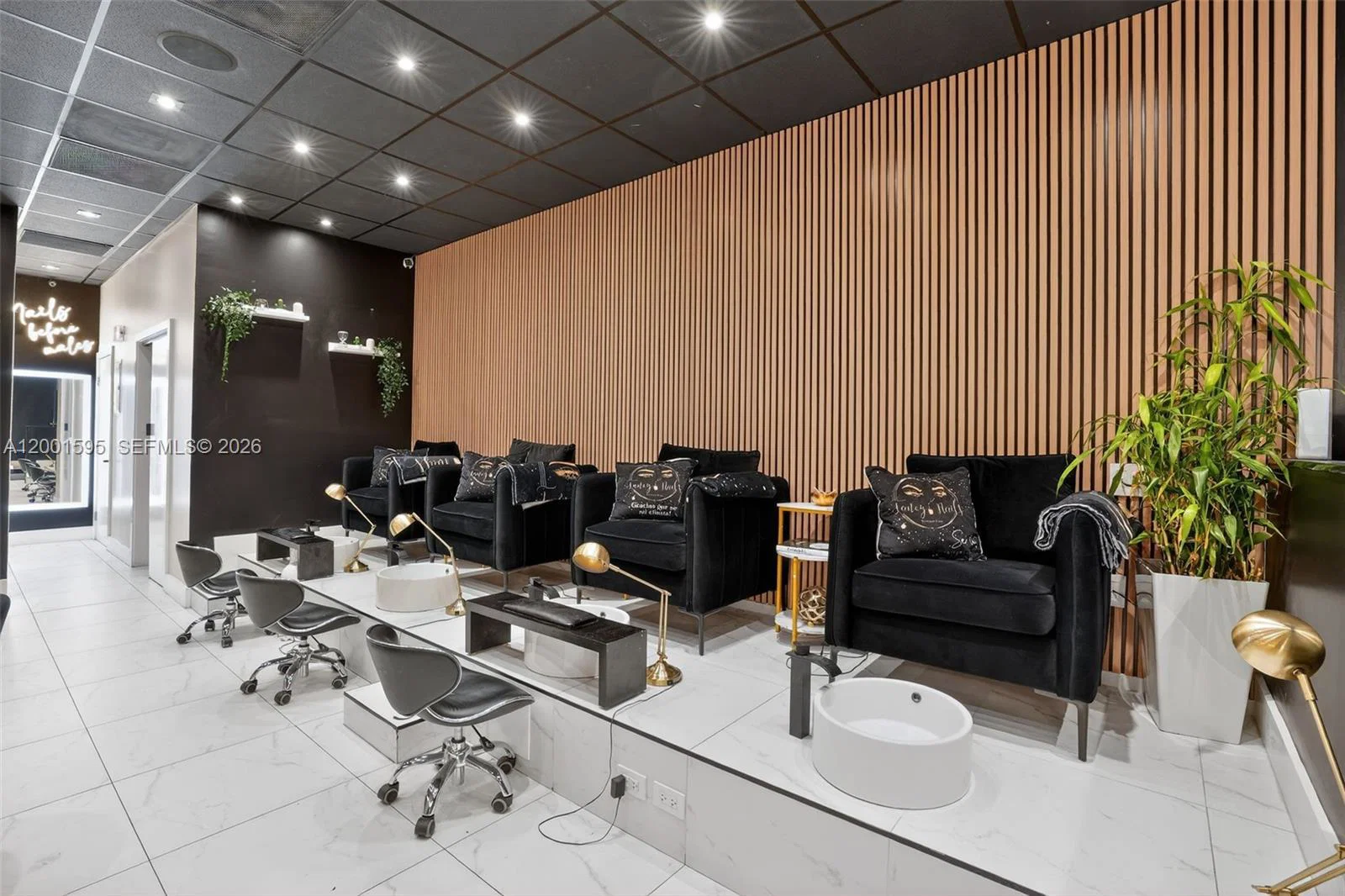 Thriving Nail Salon and Spa with Loyal Clientele