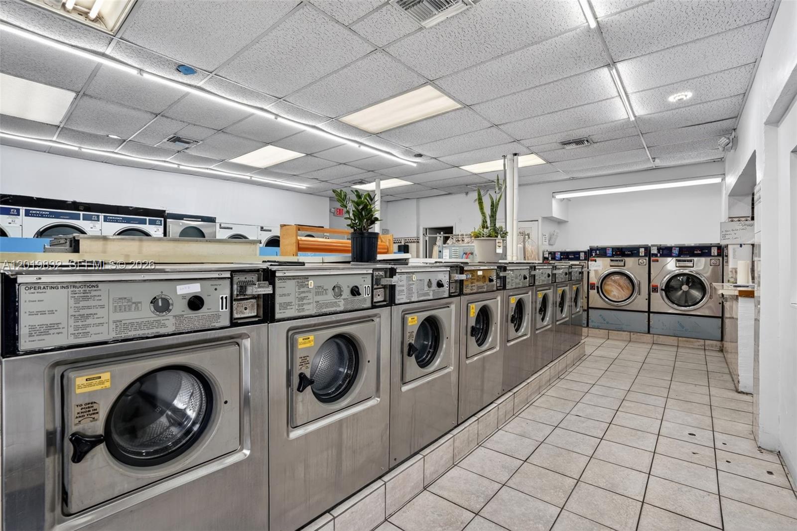 Established Coin Laundry with Strong Commercial Accounts