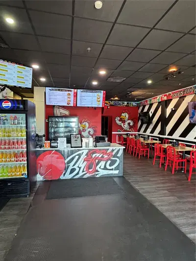 Turnkey Restaurant with Prime Boynton Beach Location