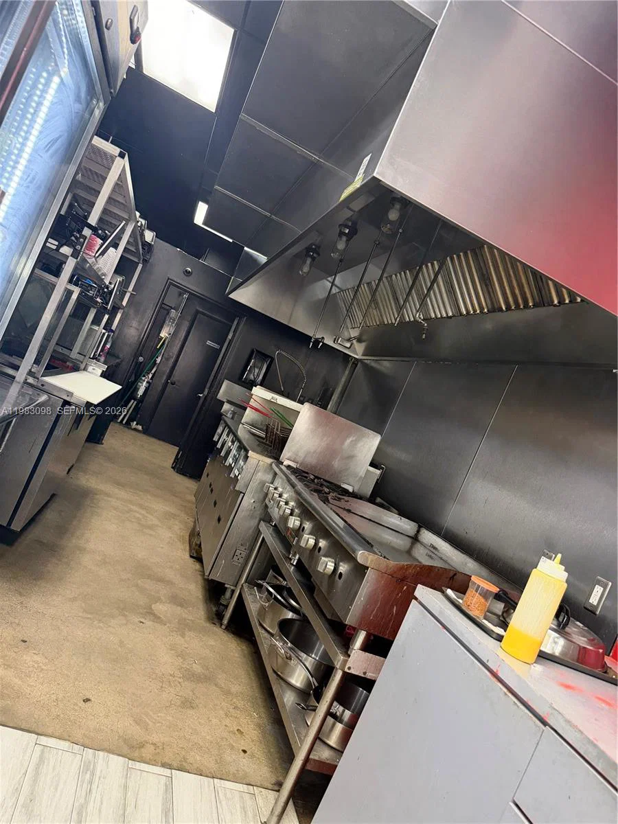 Turnkey Restaurant Space Ready for Immediate Operation