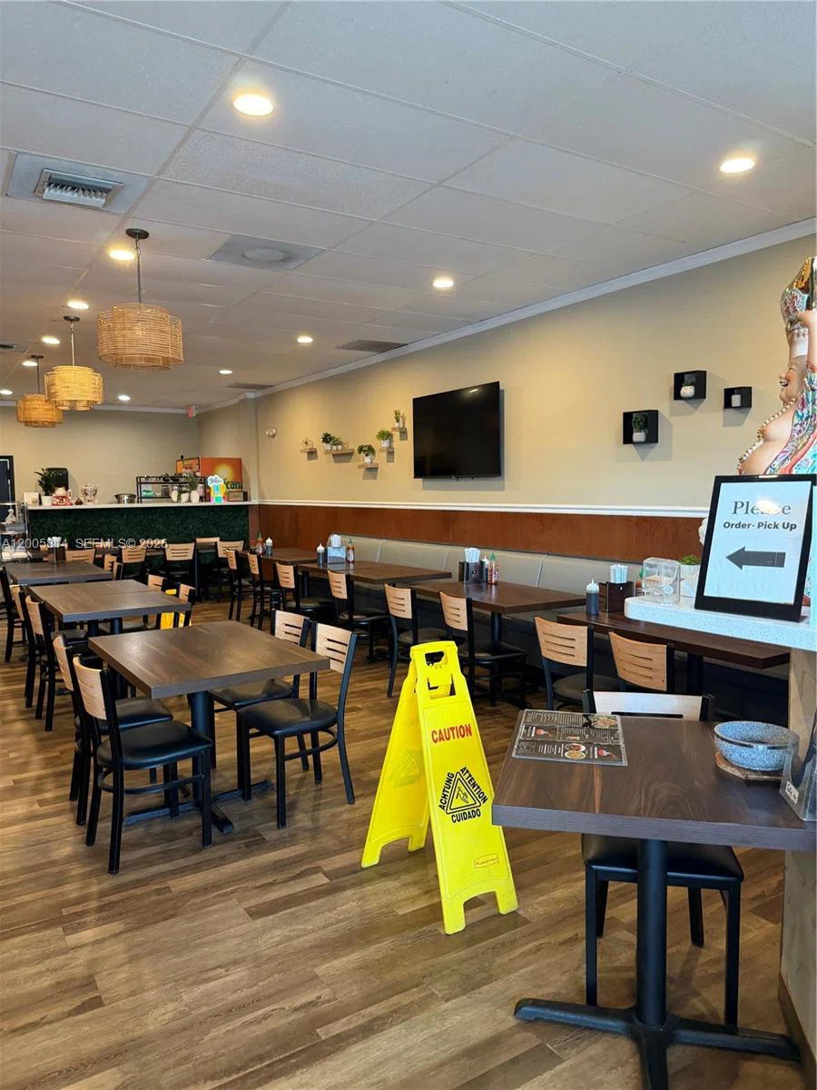 Turnkey Restaurant Buildout Ready for Immediate Operation