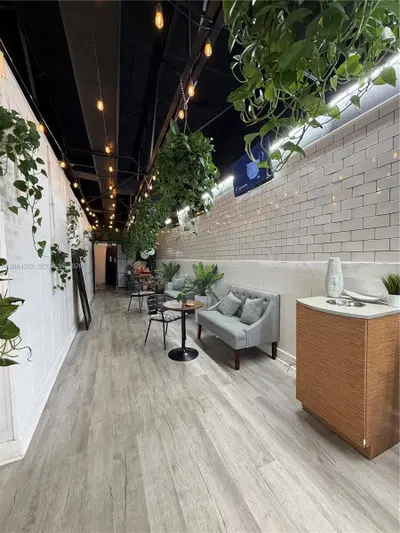 Turnkey Cafe with Established Customer Base