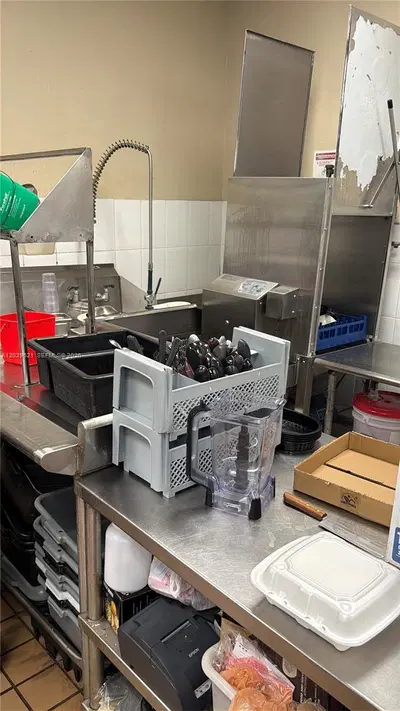 Turnkey Restaurant with Full Buildout