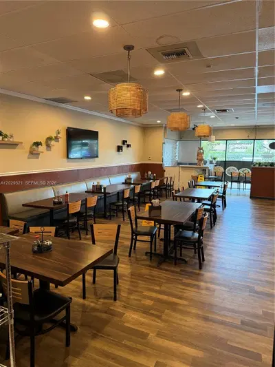 Turnkey Restaurant with Full Buildout