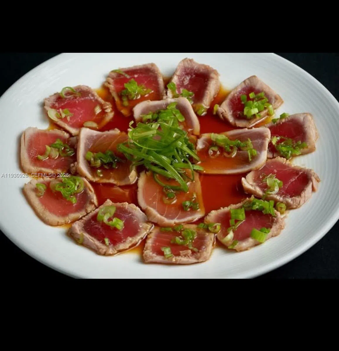 Vibrant Restaurant and Lounge with Entertainment Stage and Liquor License