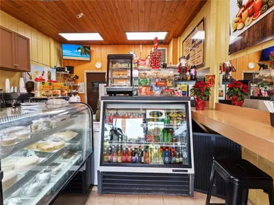 Established Bakery with Strong Growth Potential