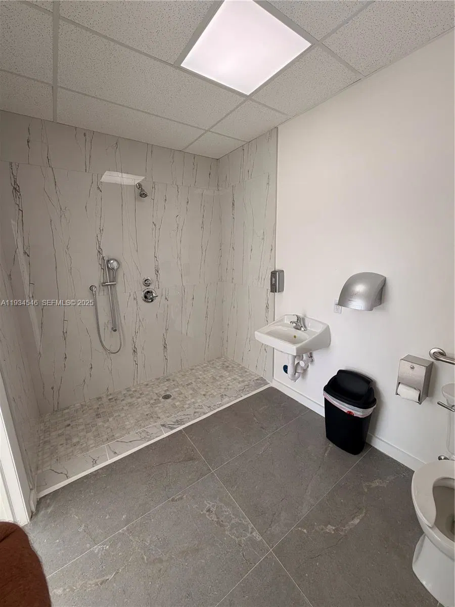 Turnkey Adult Day Care with AHCA Readiness