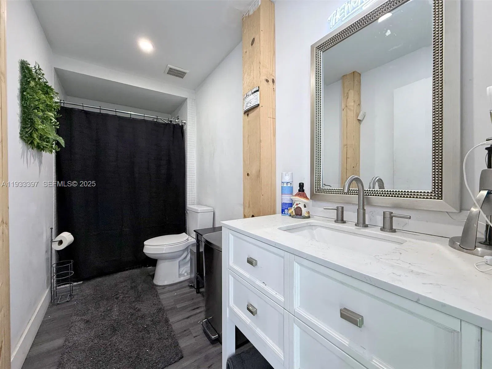 Profitable Dual Concept Retailer with Multiple Revenue Streams