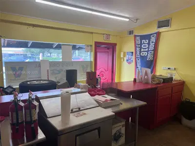 Established Bar and Restaurant with a Highly Sought After 4COP Liquor License