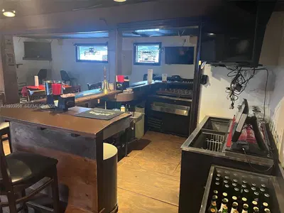 Established Bar and Restaurant with a Highly Sought After 4COP Liquor License