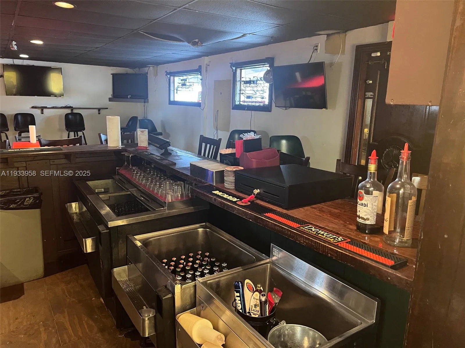 Established Bar and Restaurant with a Highly Sought After 4COP Liquor License