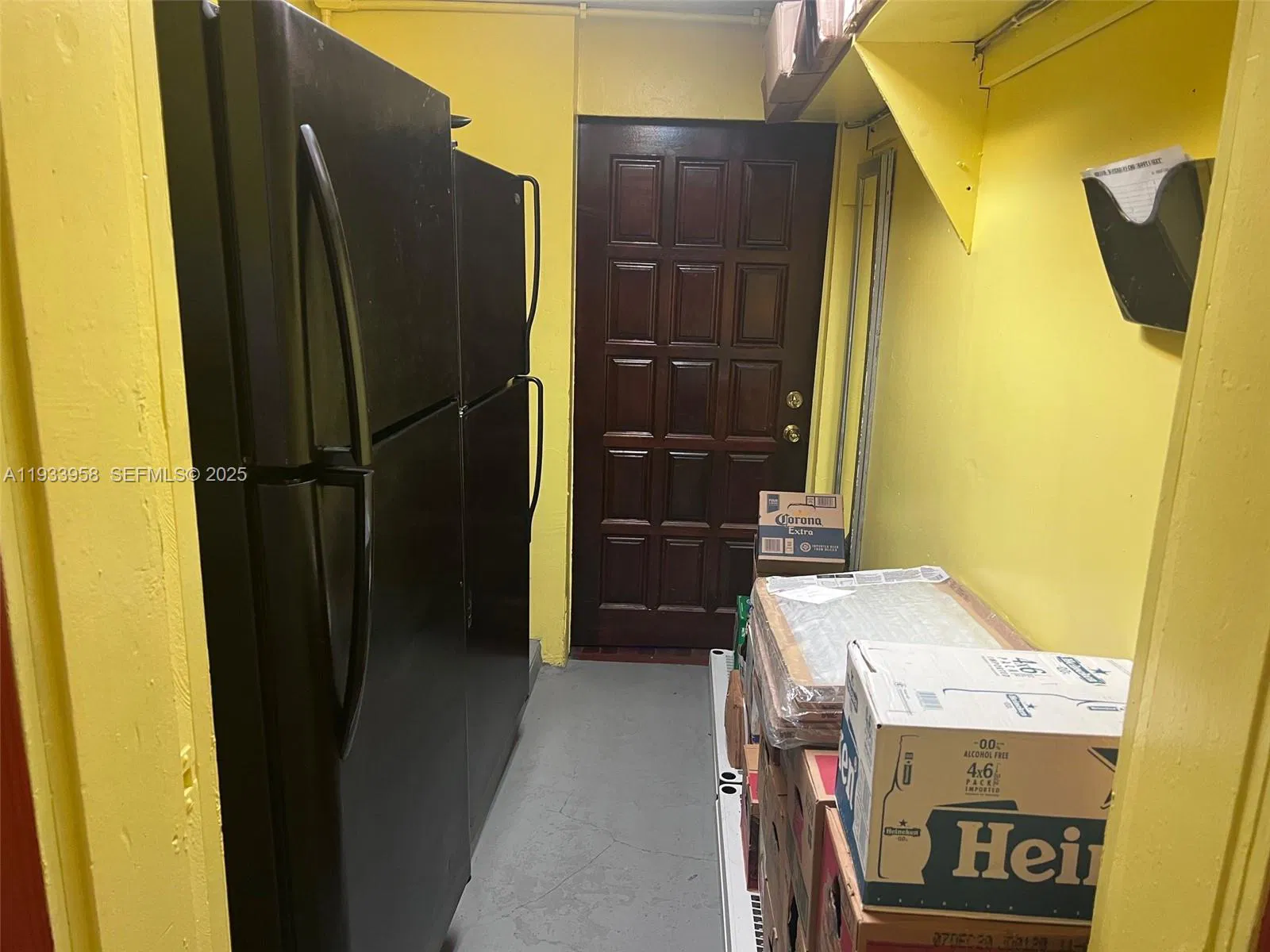 Established Bar and Restaurant with a Highly Sought After 4COP Liquor License