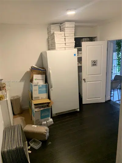 Unique Garden Cafe Opportunity with Retail Beer and Wine License