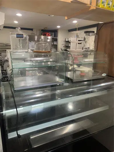 Unique Garden Cafe Opportunity with Retail Beer and Wine License