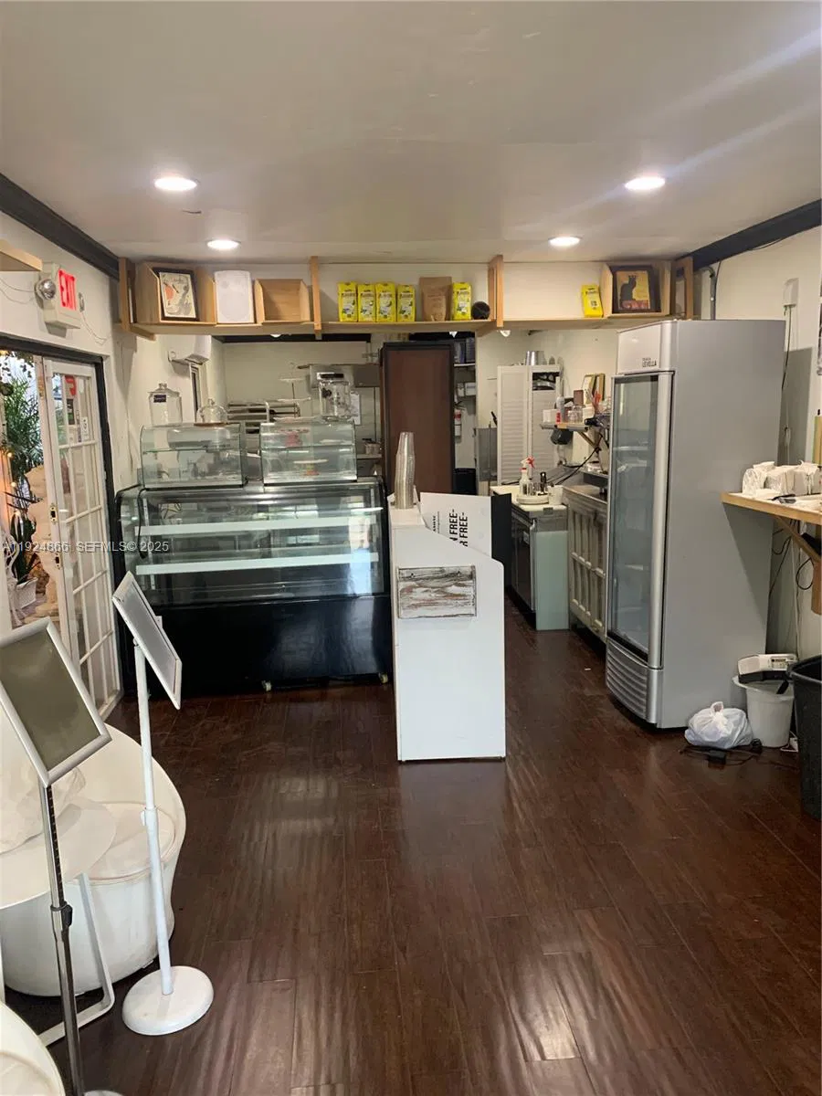 Unique Garden Cafe Opportunity with Retail Beer and Wine License